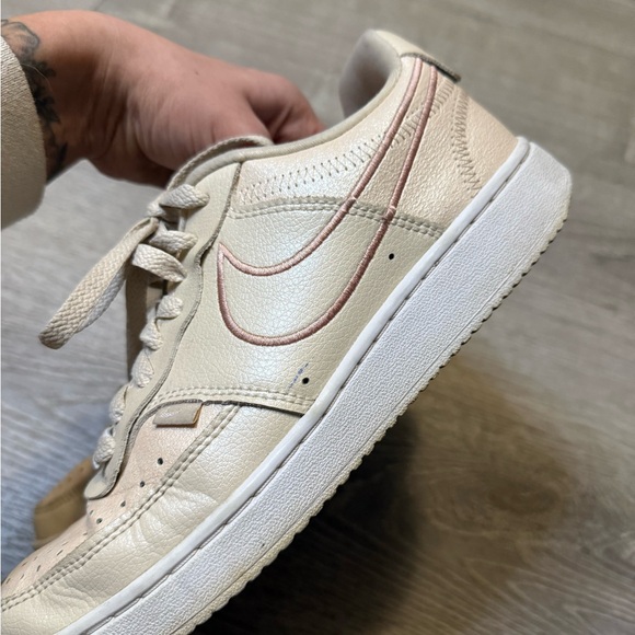 •NIKE• COURT VISION SNEAKERS - Picture 10 of 10